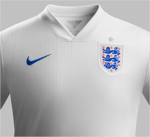 Expectativa principio Establecer New England World Cup Kit Gets Neville Brody Typeface - Logo-Designer.co